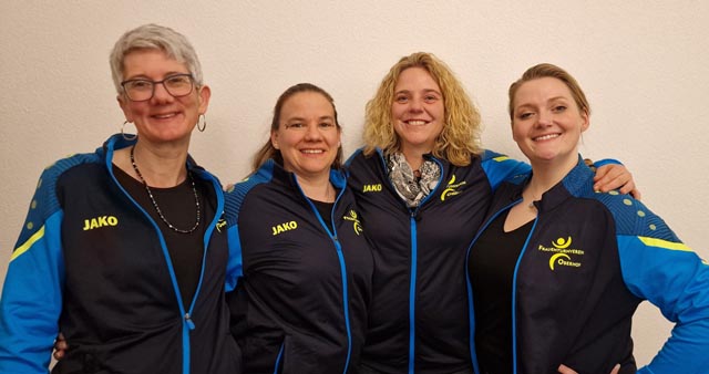 Die vier Turnleiterinnen (von links): Barbara Götz, Debby Stoffel, Nicole Lenzin und Cäcilia Graber. Foto: zVg